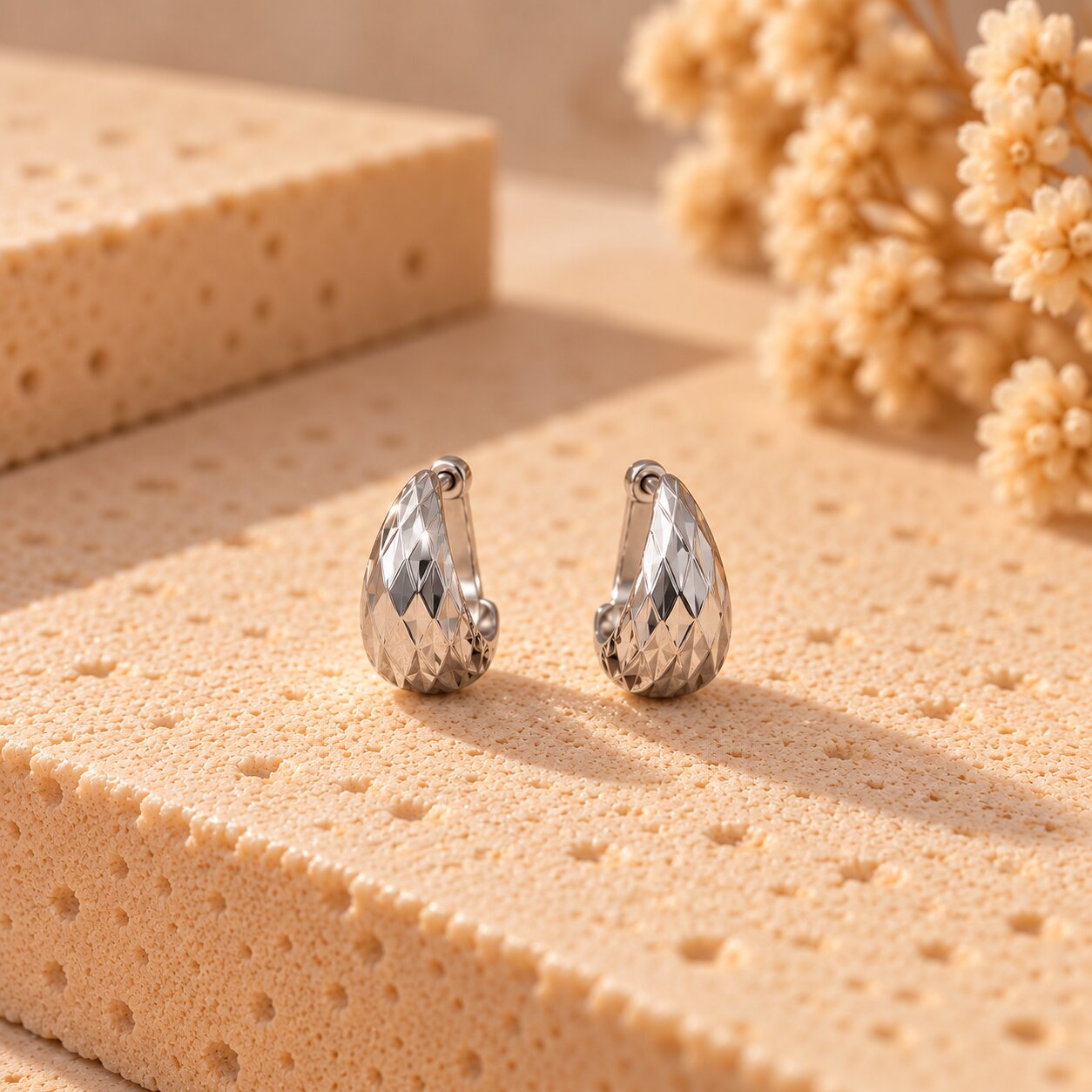 Brinco Argola Diamantada