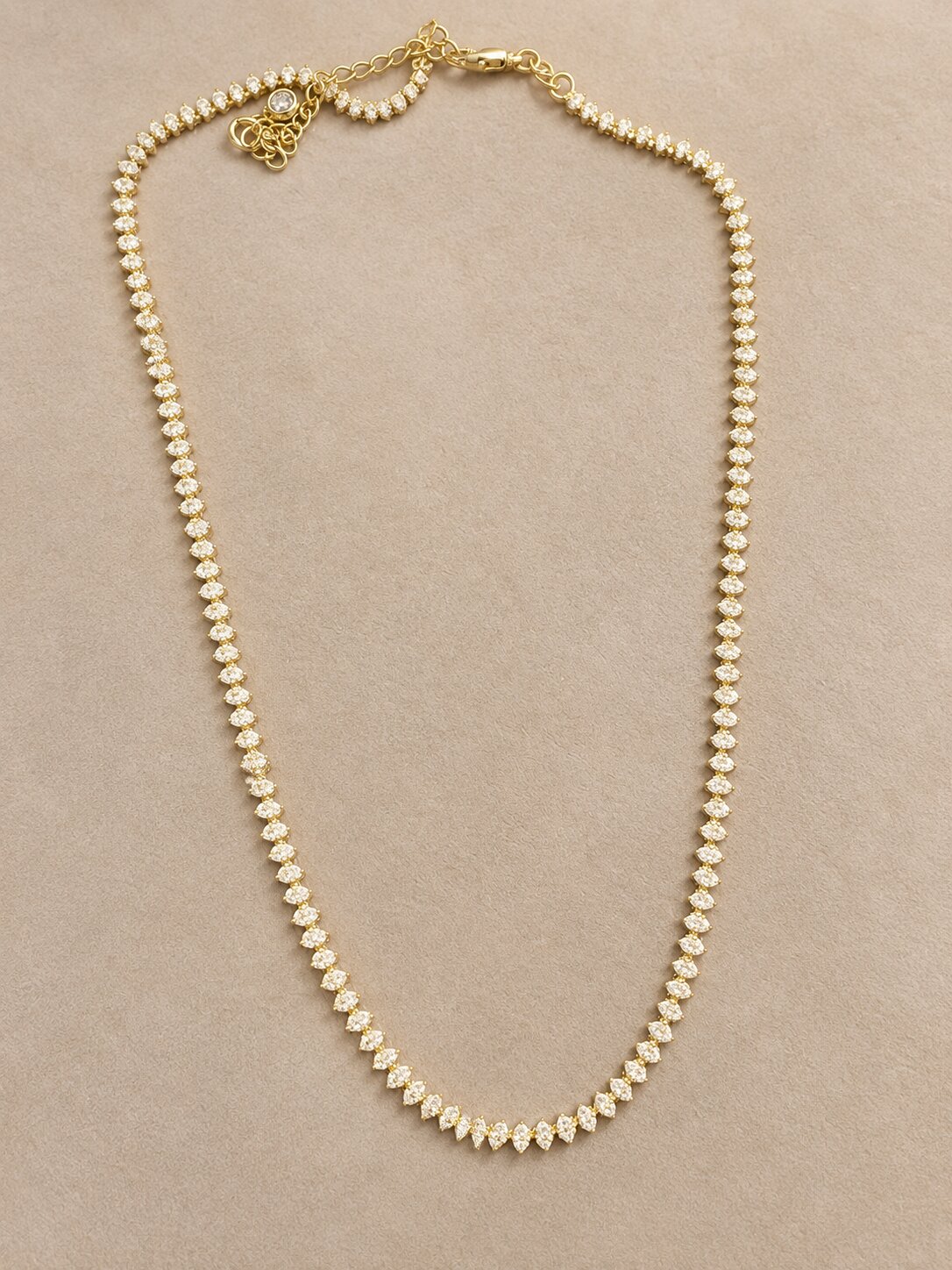 Colar Choker Navete
