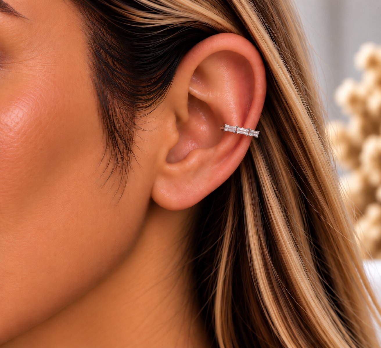 Piercing Fake Ear Cuff Prateado