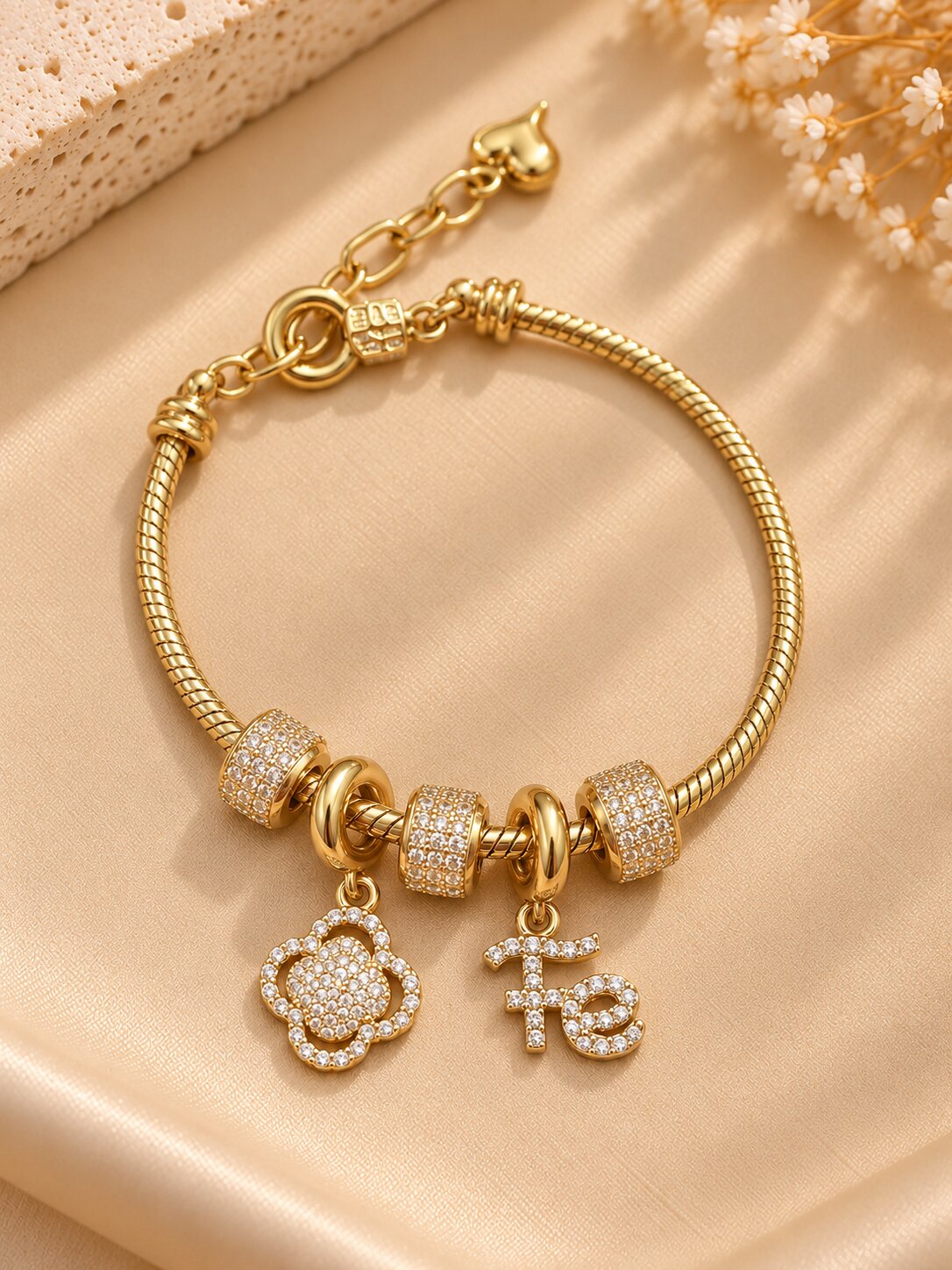 Pulseira Estilo Pandora com Berloques